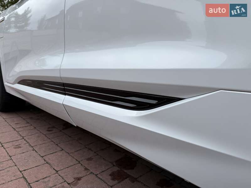 Внедорожник / Кроссовер Audi e-tron 2021 в Львове