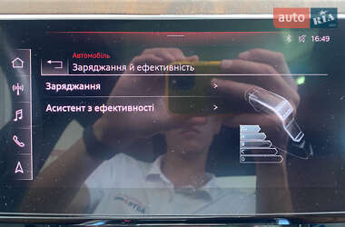 Внедорожник / Кроссовер Audi e-tron 2021 в 