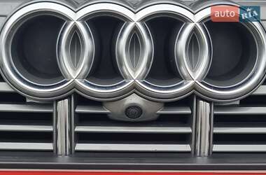 Позашляховик / Кросовер Audi e-tron 2020 в 