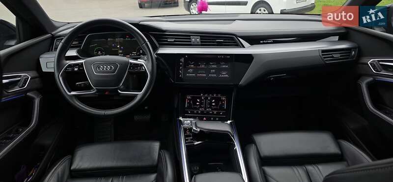 Позашляховик / Кросовер Audi e-tron 2020 в Тернополі