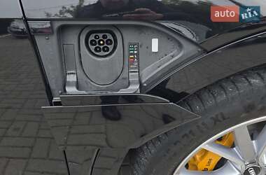 Внедорожник / Кроссовер Audi e-tron 2020 в 