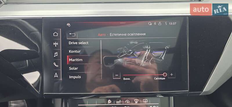 Позашляховик / Кросовер Audi e-tron 2020 в Тернополі