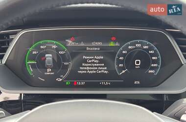 Позашляховик / Кросовер Audi e-tron 2020 в 