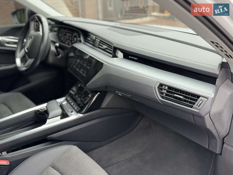 Внедорожник / Кроссовер Audi e-tron 2023 в Хмельницком фото 10 Внедорожник / Кроссовер Audi e-tron 2023 в Хмельницком