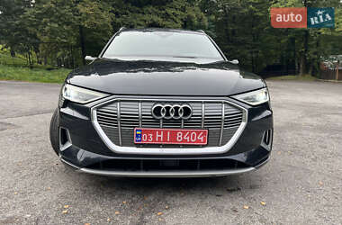 Внедорожник / Кроссовер Audi e-tron 2019 в 