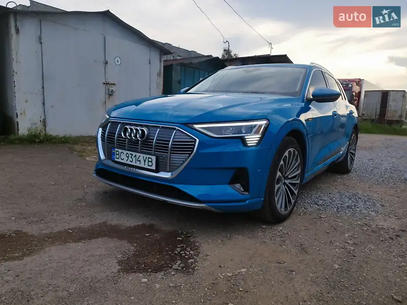 Audi e-tron 2019