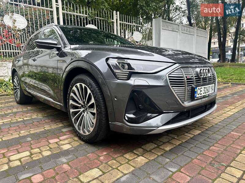 Внедорожник / Кроссовер Audi e-tron 2021 в Черновцах