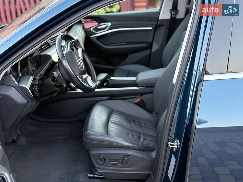Позашляховик / Кросовер Audi e-tron 2019 в Хмельницькому