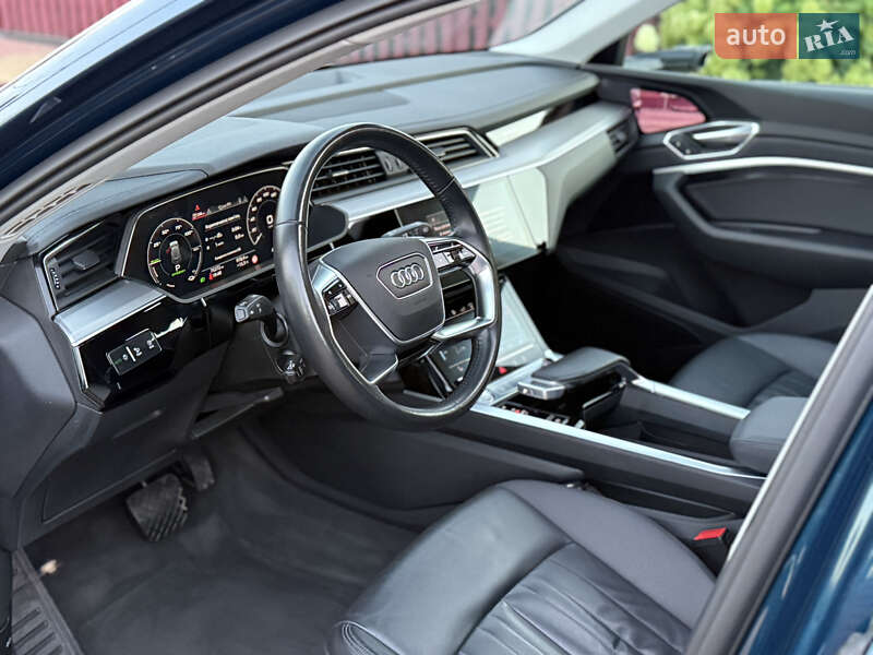 Позашляховик / Кросовер Audi e-tron 2019 в Хмельницькому