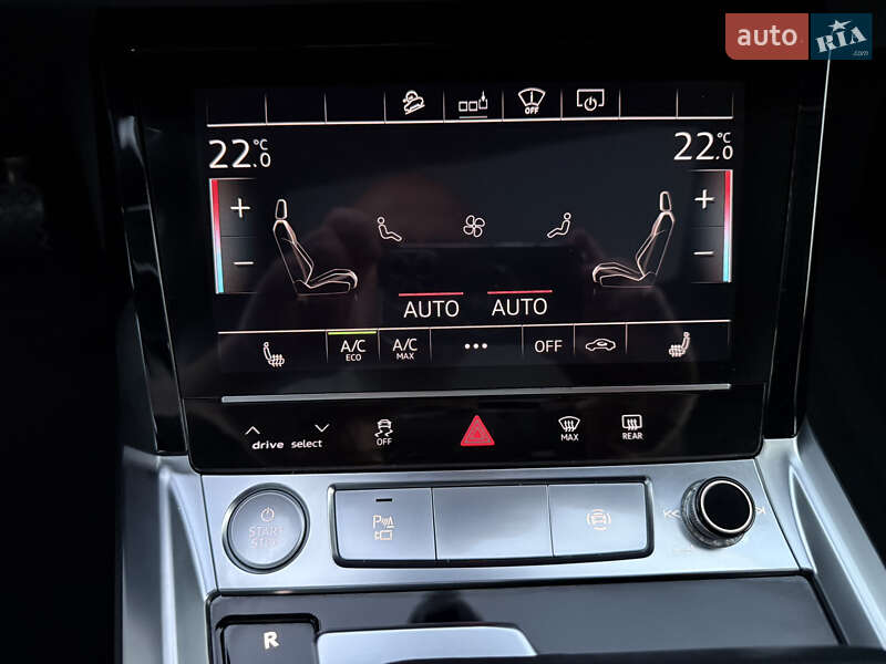 Позашляховик / Кросовер Audi e-tron 2019 в Хмельницькому