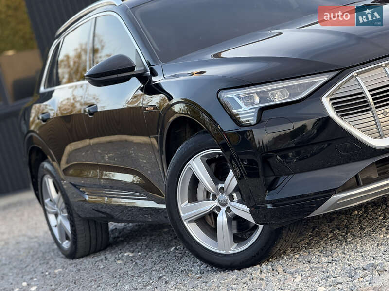 Внедорожник / Кроссовер Audi e-tron 2019 в Дрогобыче