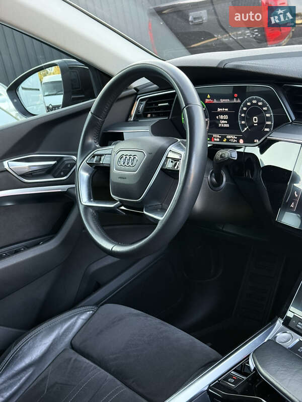 Внедорожник / Кроссовер Audi e-tron 2019 в Дрогобыче