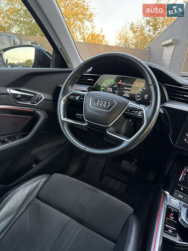 Внедорожник / Кроссовер Audi e-tron 2019 в Дрогобыче