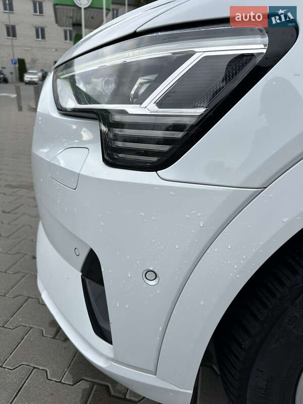Внедорожник / Кроссовер Audi e-tron 2019 в Киеве