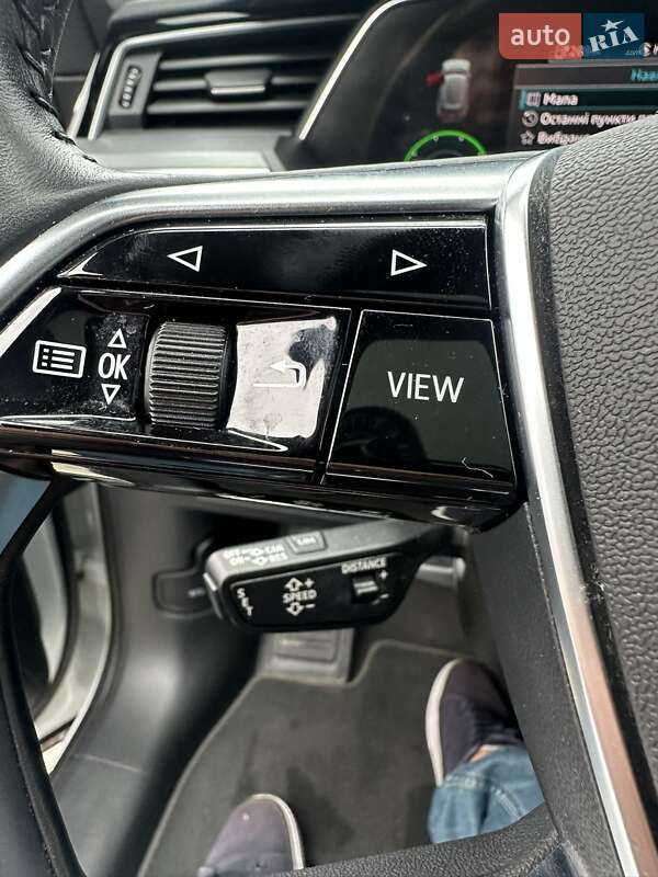 Внедорожник / Кроссовер Audi e-tron 2019 в Киеве