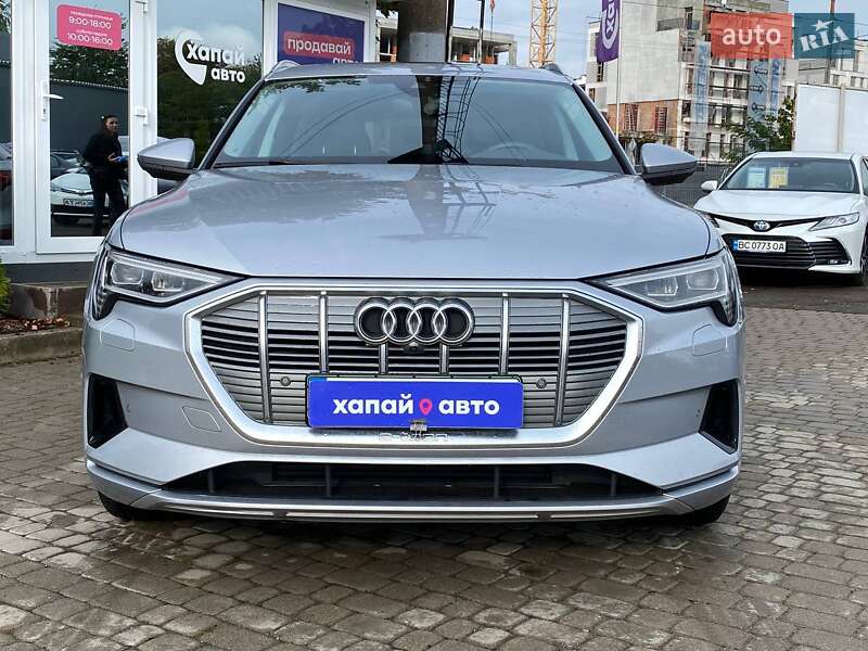 Внедорожник / Кроссовер Audi e-tron 2022 в Львове