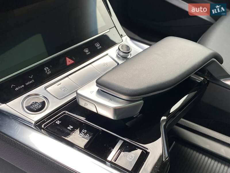 Внедорожник / Кроссовер Audi e-tron 2022 в Львове