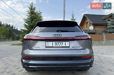 Внедорожник / Кроссовер Audi e-tron 2019 в 