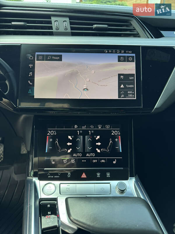 Внедорожник / Кроссовер Audi e-tron 2019 в Львове