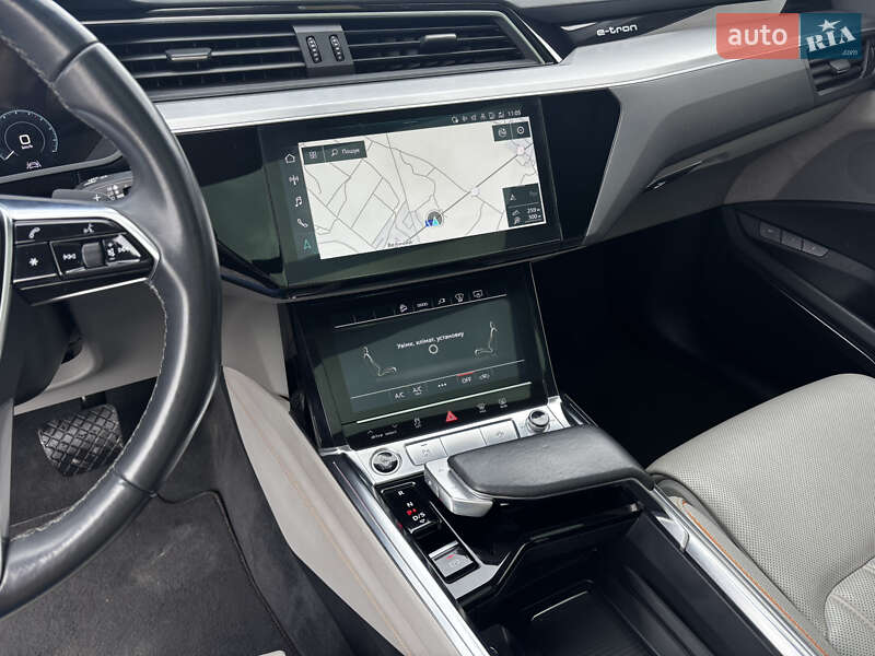 Внедорожник / Кроссовер Audi e-tron 2021 в Львове