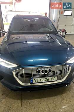 Внедорожник / Кроссовер Audi e-tron 2019 в Ивано-Франковске