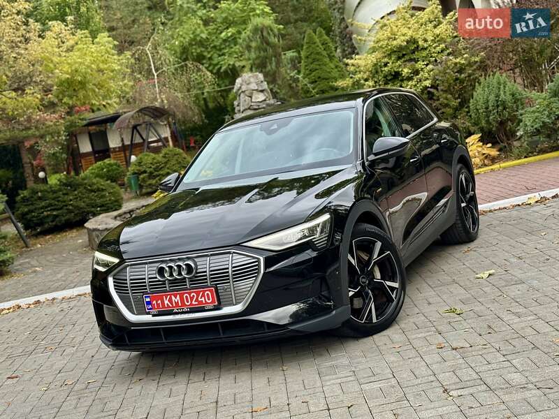 Позашляховик / Кросовер Audi e-tron 2020 в Дрогобичі фото 32 Позашляховик / Кросовер Audi e-tron 2020 в Дрогобичі