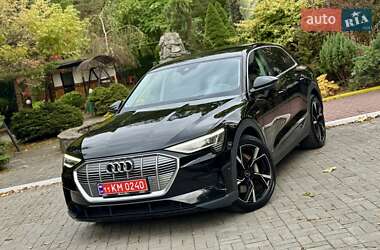 Позашляховик / Кросовер Audi e-tron 2020 в 