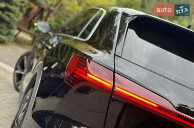 Позашляховик / Кросовер Audi e-tron 2020 в 