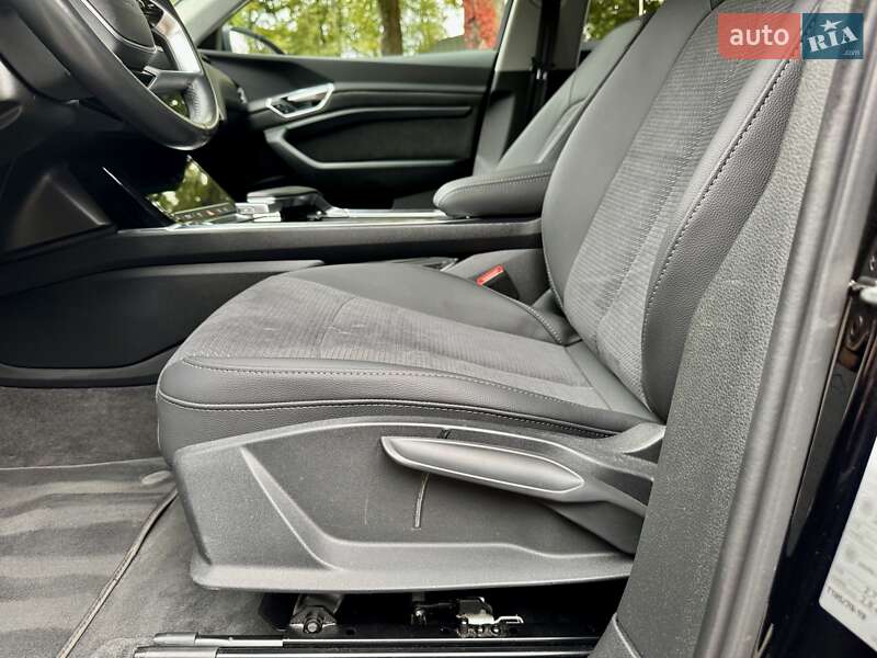 Позашляховик / Кросовер Audi e-tron 2020 в Дрогобичі фото 83 Позашляховик / Кросовер Audi e-tron 2020 в Дрогобичі