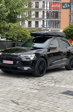Внедорожник / Кроссовер Audi e-tron 2019 в Ивано-Франковске