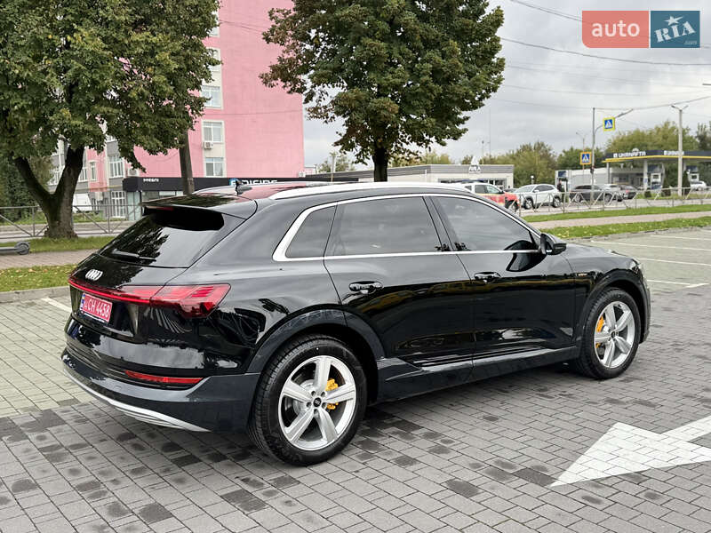 Внедорожник / Кроссовер Audi e-tron 2023 в Хмельницком