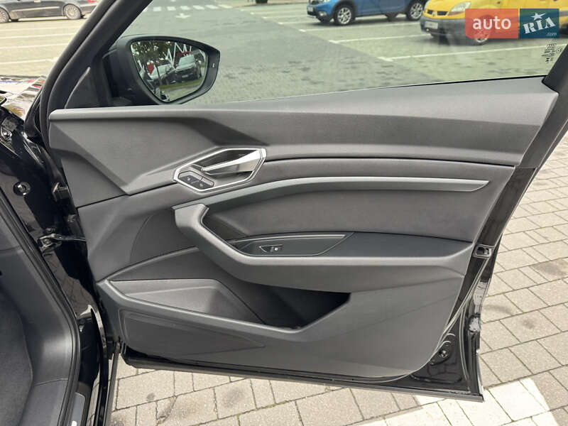 Внедорожник / Кроссовер Audi e-tron 2023 в Хмельницком