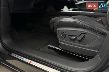 Внедорожник / Кроссовер Audi e-tron 2019 в 