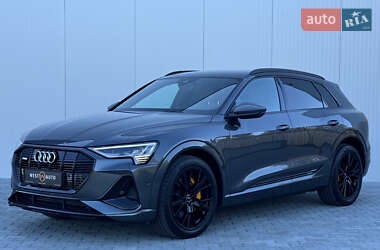 Внедорожник / Кроссовер Audi e-tron 2022 в Мукачево