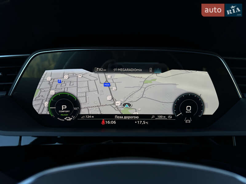 Позашляховик / Кросовер Audi e-tron 2022 в Мукачевому
