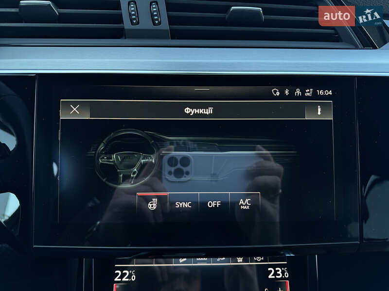 Позашляховик / Кросовер Audi e-tron 2022 в Мукачевому