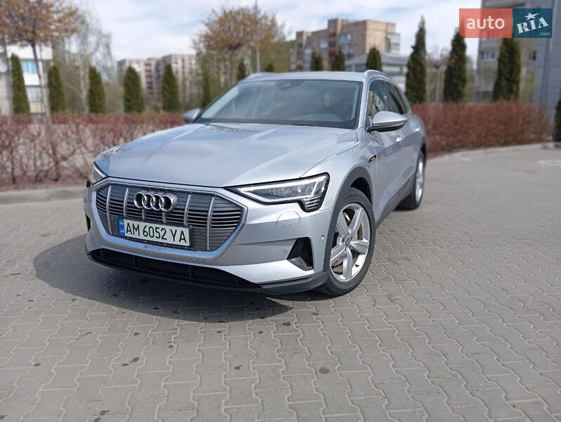 Позашляховик / Кросовер Audi e-tron 2019 в Житомирі фото 5 Позашляховик / Кросовер Audi e-tron 2019 в Житомирі