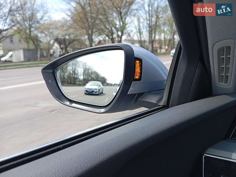 Позашляховик / Кросовер Audi e-tron 2019 в Житомирі фото 30 Позашляховик / Кросовер Audi e-tron 2019 в Житомирі