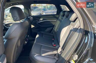 Внедорожник / Кроссовер Audi e-tron 2019 в 