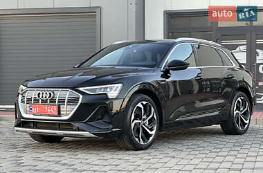Позашляховик / Кросовер Audi e-tron 2022 в Мукачевому