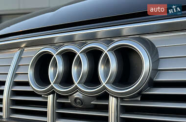 Внедорожник / Кроссовер Audi e-tron 2021 в 