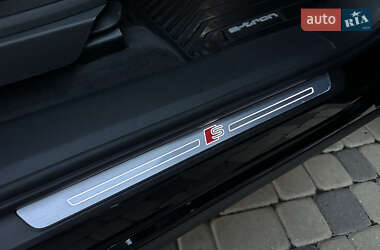 Внедорожник / Кроссовер Audi e-tron 2021 в 