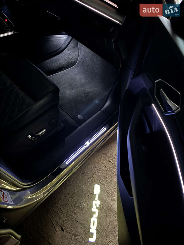 Внедорожник / Кроссовер Audi e-tron 2021 в Луцке