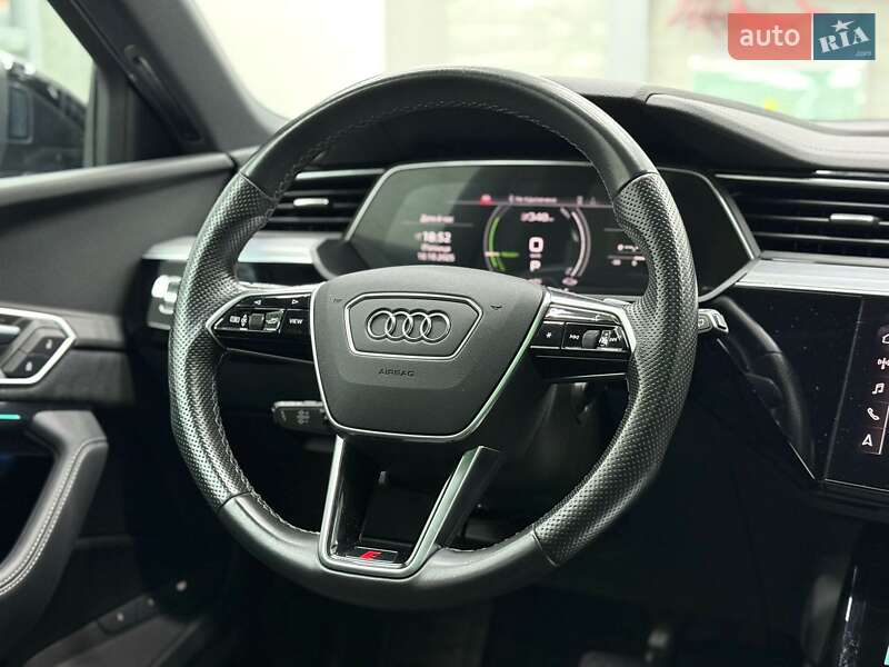 Внедорожник / Кроссовер Audi e-tron 2021 в Луцке