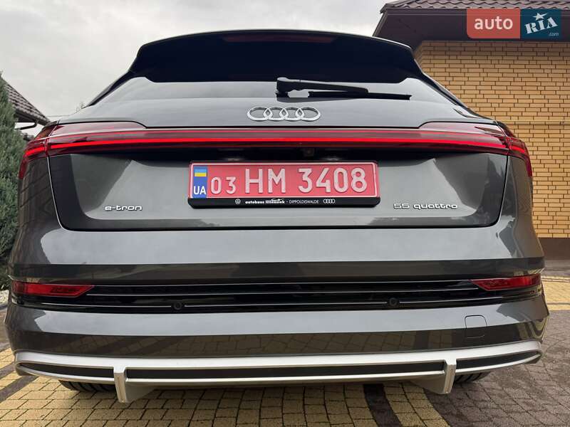 Внедорожник / Кроссовер Audi e-tron 2022 в Луцке
