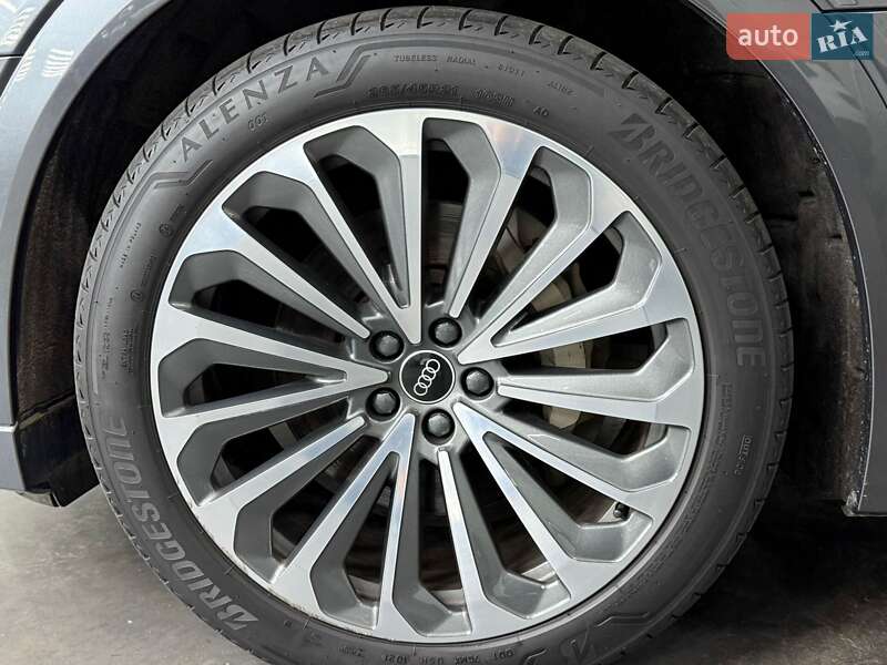 Внедорожник / Кроссовер Audi e-tron 2021 в Луцке
