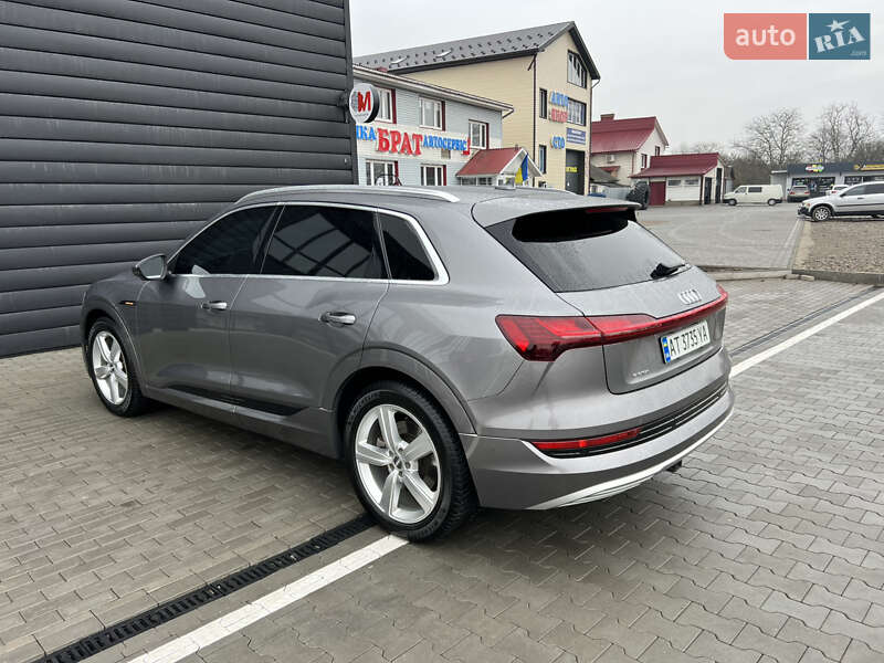Позашляховик / Кросовер Audi e-tron 2019 в Снятині фото 11 Позашляховик / Кросовер Audi e-tron 2019 в Снятині