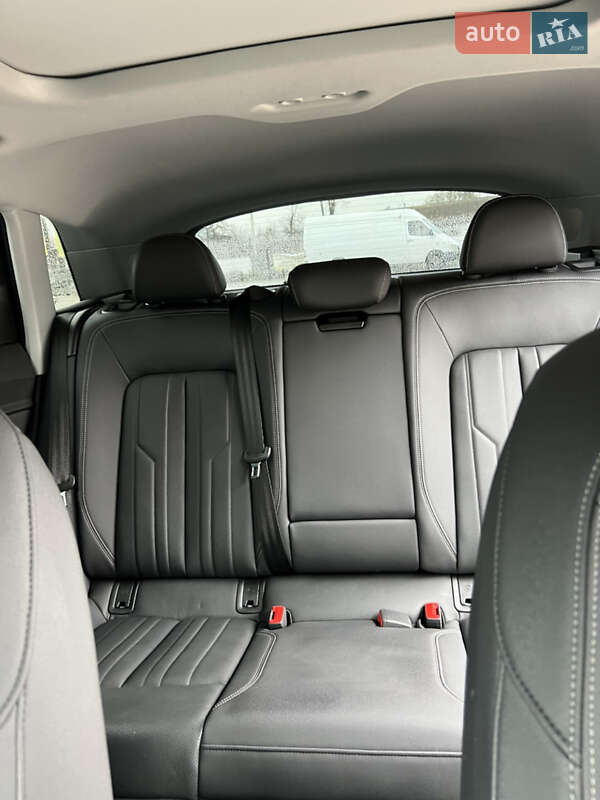 Позашляховик / Кросовер Audi e-tron 2019 в Снятині фото 24 Позашляховик / Кросовер Audi e-tron 2019 в Снятині