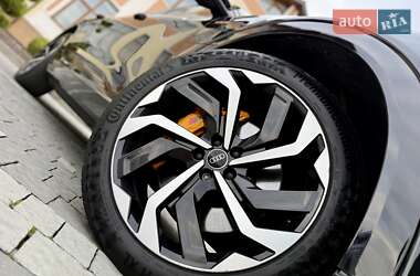 Внедорожник / Кроссовер Audi e-tron 2022 в 