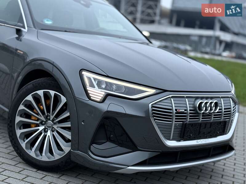 Позашляховик / Кросовер Audi e-tron 2020 в Львові